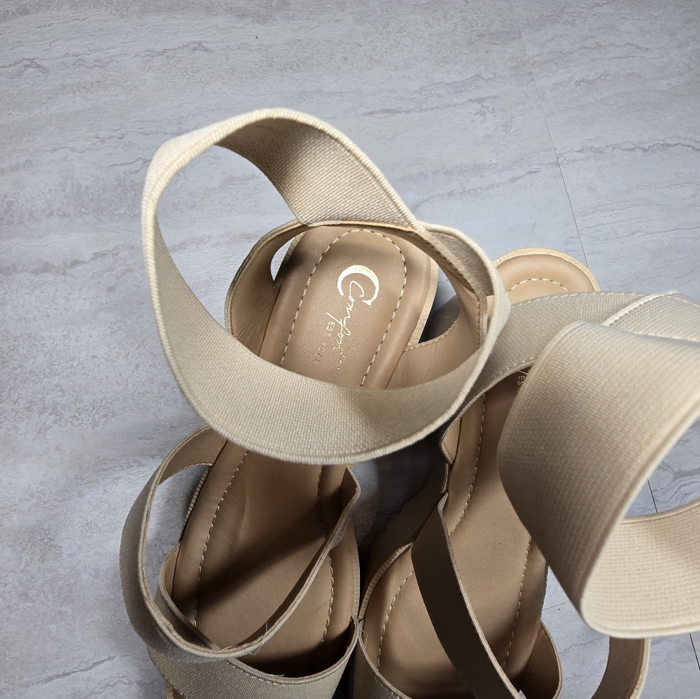 Comfort Beige Platform Sandles - Picture 3 of 4